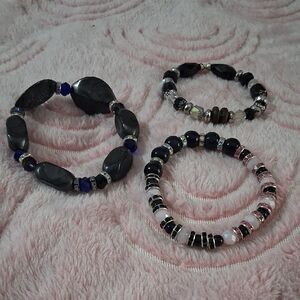 Elegant Black and Blue Beaded Bracelets Set